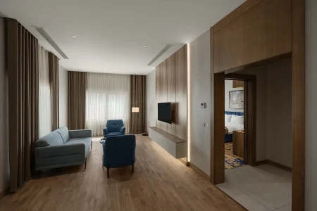 Marion Erbil Signature Suite